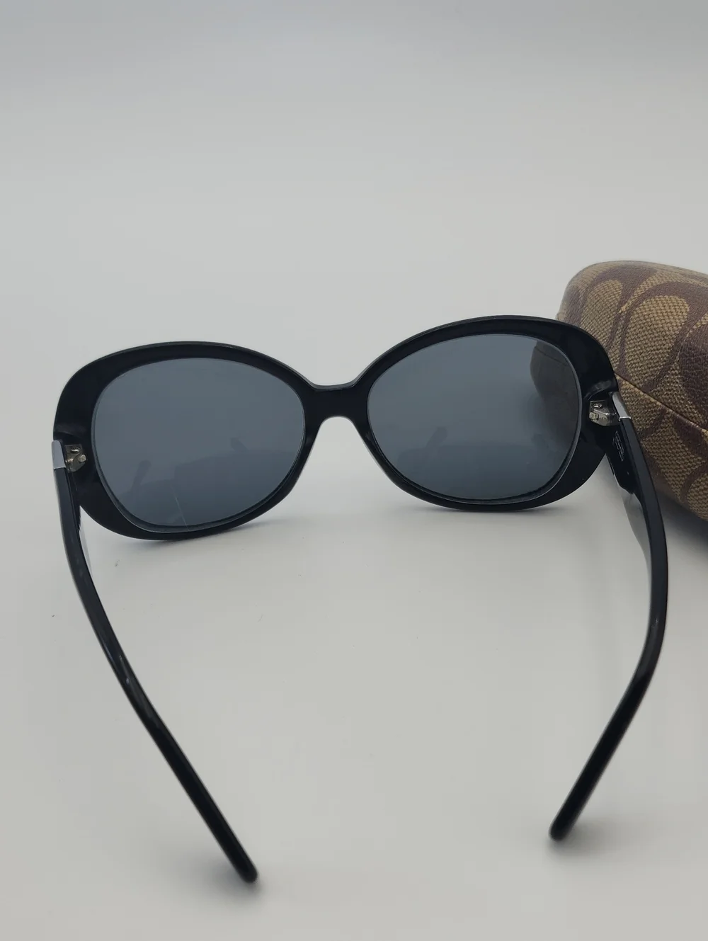 COACH S2026 Black Oval Sunglasses Women With Monogram Hard sunglasses Case